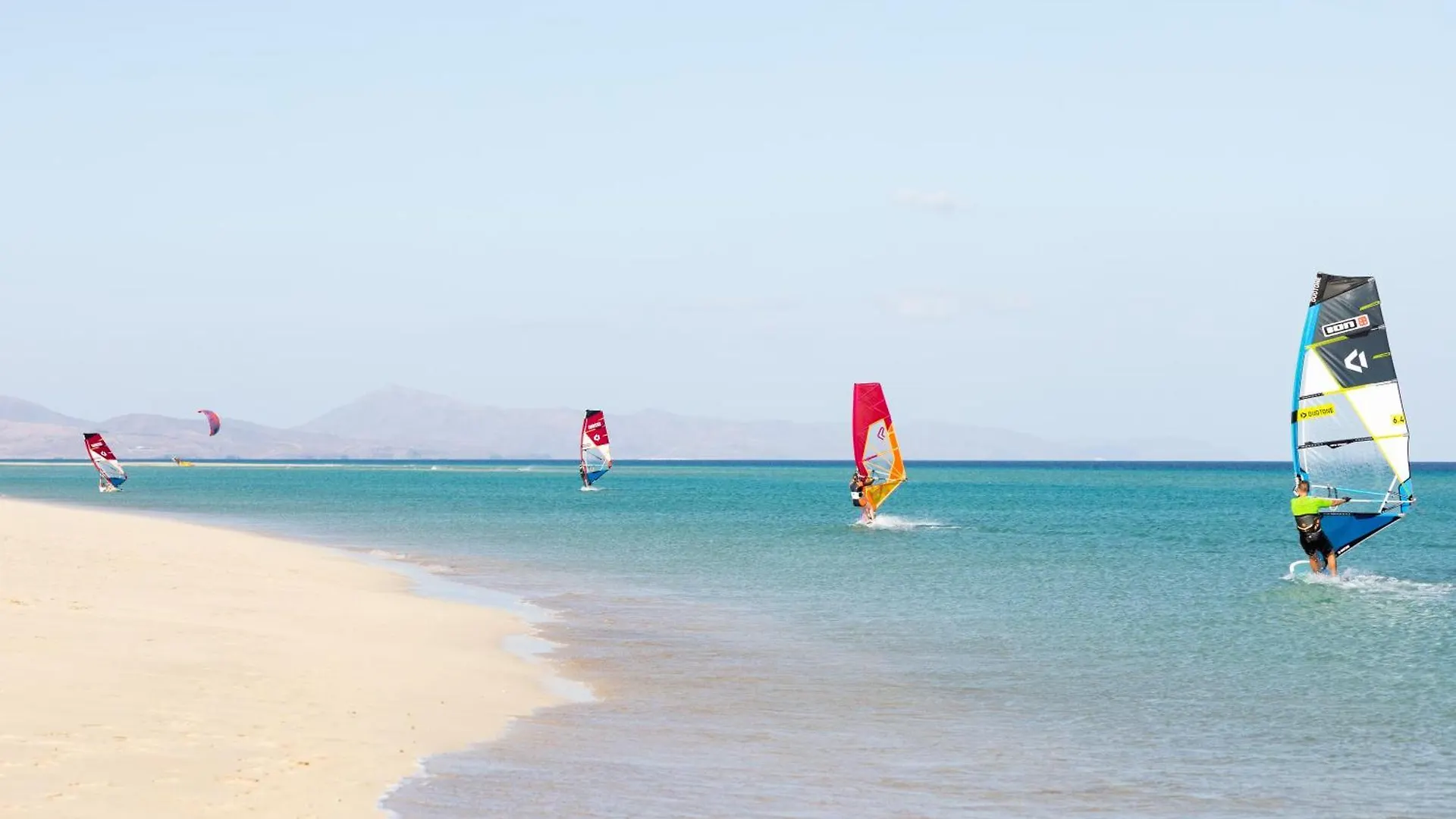 Home2Book El Cotillo Duplex Apt, Coastal Paradise スペイン